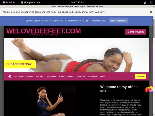 WeLoveDeeFeet Models